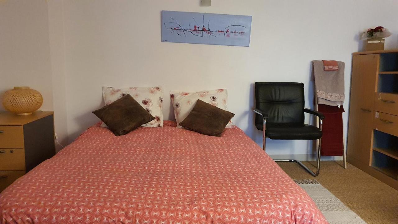 Chambre Alienor D'Aquitaine Бордо Экстерьер фото